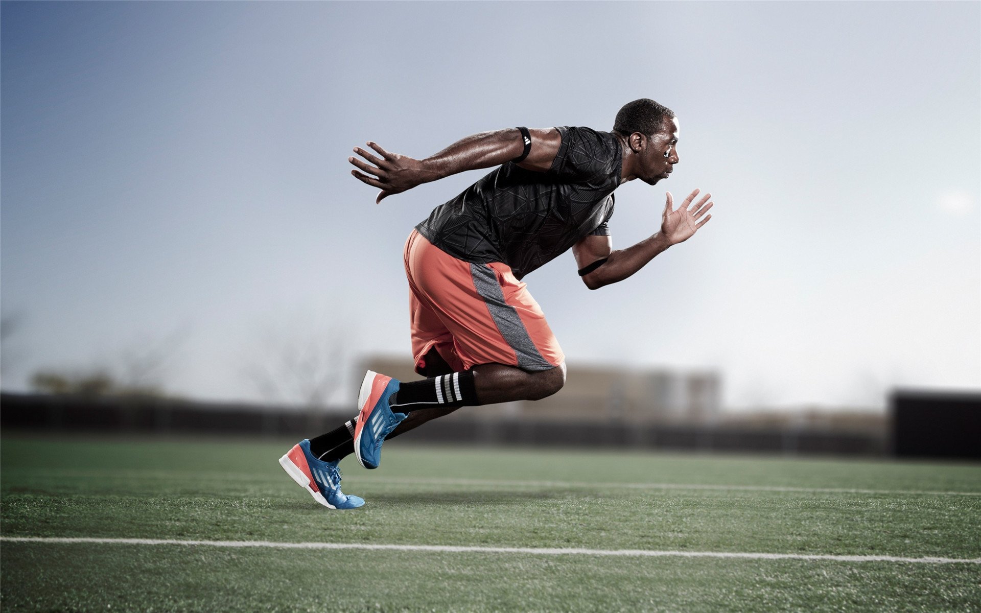 “未来科技：碳中和赛车点燃速度新革命”，碳中和万亿赛道