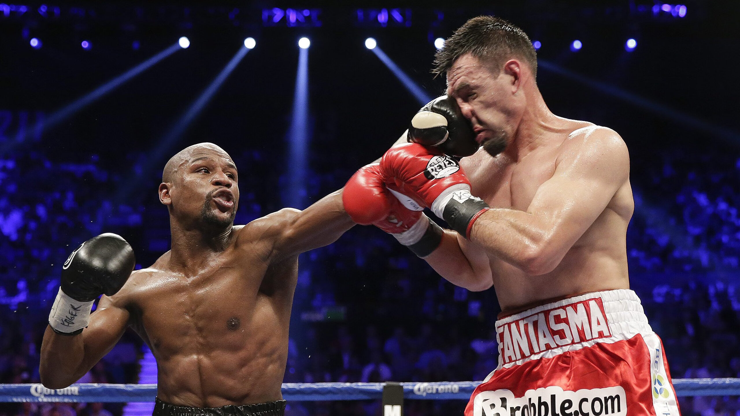 科比:用勤奋和拼搏铸造“永不言弃”的战神!,科比的奋斗史